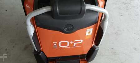 Stoccatori  Toyota SPE160L (8)