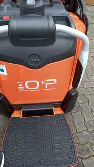 Hochhubwagen  Toyota SPE160L (10)