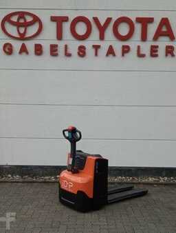 Niederhubwagen 2018  Toyota LWE 200 (2)
