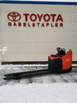 Niederhubwagen 2017  Toyota LPE 250 (1)