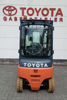 Elektro 4 Rad 2025  Toyota 8FBMK16T (2)