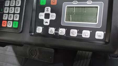 Carrelli elettrici 4 ruote 2024  Toyota 8FBM18T (10)
