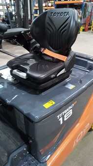 Carrelli elettrici 4 ruote 2024  Toyota 8FBM18T (8)
