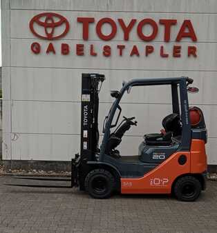 LPG Forklifts 2022  Toyota 02-8FGKF20 (1)