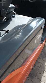 Elektro 4 Rad  Toyota 8FBMKT25 (12)