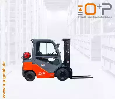 Gasoltruck 2022  Toyota 02-8FGF25 (2)