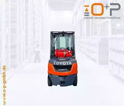 Gasoltruck 2022  Toyota 02-8FGF25 (5)