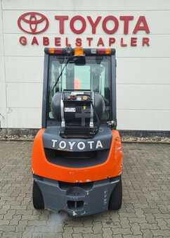 Carretilla elevadora GLP 2015  Toyota 02-8FGF25 (3)