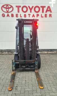 Carretilla elevadora GLP 2015  Toyota 02-8FGF25 (4)