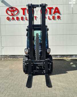 Dieselový VZV 2021  Toyota 52-8FDJF35 (4)