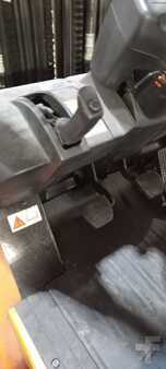 Treibgasstapler 2013  Toyota 02-7FG35 (9)