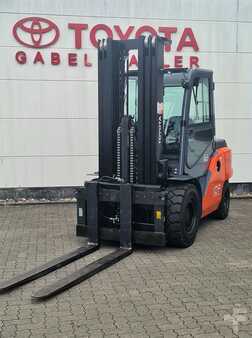 Diesel truck 2022  Toyota 40-8FD50N (4)