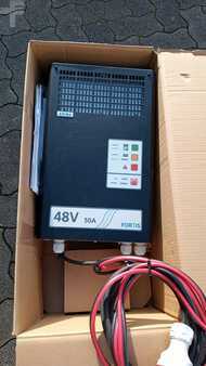 Chariots à mât rétractable 2020  Toyota RRE160HR (13)