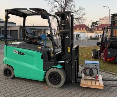 Elektro čtyřkolový VZV 2022  Mitsubishi FB30CN (3)