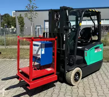Elektro tříkolové VZV 2026  Mitsubishi FB20N2T unter 2.000 mm! (1)