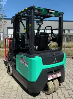 Elektro tříkolové VZV 2026  Mitsubishi FB20N2T unter 2.000 mm! (2)