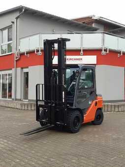 Dízel targoncák 2022  Toyota 52-8FDF30 (1)