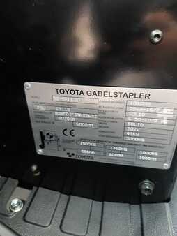 Dízel targoncák 2022  Toyota 52-8FDF30 (4)