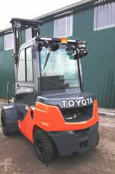 Carrelli elevatori diesel 2023  Toyota 52-8FDF25 (3)