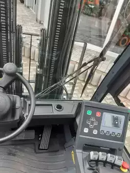 Chariots électriques à 4 roues 2023  Toyota 9FBH25T (3)