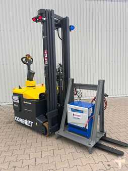 Stapelaars 2025  Combilift Combi-CS (1)