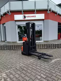 Hochhubwagen 2020  BT SWE120L (Lithium ION) (2)