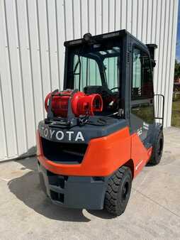 LPG Forklifts 2022  Toyota 02-8FGF30 (3) 