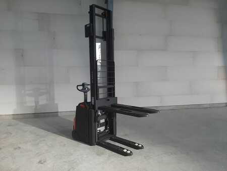 Pallet Stackers 2020  BT SWE160L (Lithium ION)  (1)