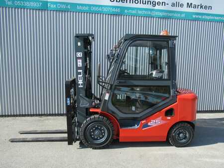 Diesel Forklifts 2020  Heli CPCD 25  H3 (1) 