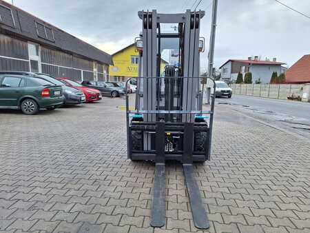 Propane Forklifts 2019  Heli HELI VG 30 (7) 