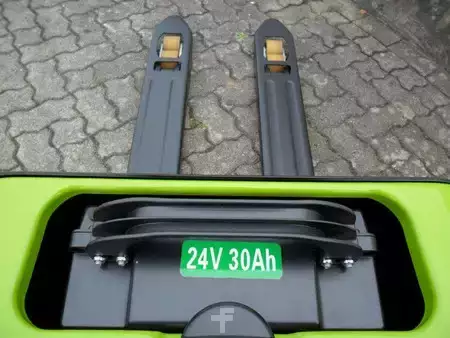 Apilador eléctrico 2021 Clark WPio 15 Li-Ionen (6)