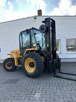 JCB 930-4