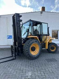 JCB 930-4