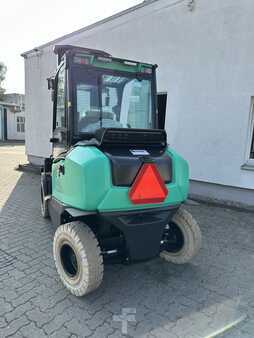 Elektro 4 Rad 2024  Mitsubishi FB55NH (2)