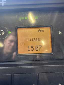 Schubmaststapler 2017  Linde R14-01 (6)