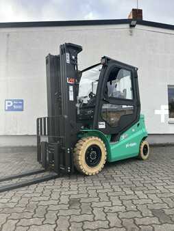 Elektro 4 Rad 2025  Mitsubishi ECB25Q (1)