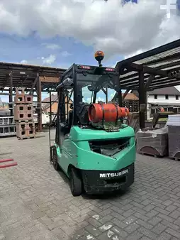 Gasoltruck 2012  Mitsubishi FG20CN (3)