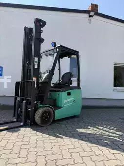 3-wiel elektrische heftrucks 2016  Mitsubishi FB15PNT (Triathlon Li-Ionen Batterie) (1)