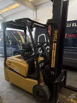 Eléctrico - 3 rodas 2020  Yale ERP20VT LWB (1)