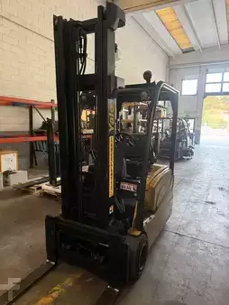 Eléctrico - 3 rodas 2020  Yale ERP20VT LWB (3)