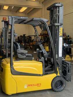 Elektromos 3 kerekű 2013  Yale ERP20VT MWB (2)