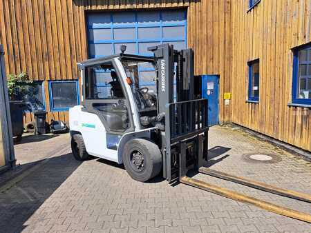 Empilhador diesel 2019 Unicarriers D1F4A45Y (1)