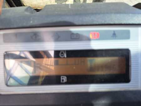 Manuseador de contentores 2008  Nissan P1D1A15Q (4)