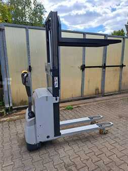 Stacker pedestre 2008 Nissan PSD125 TH 179 (2)