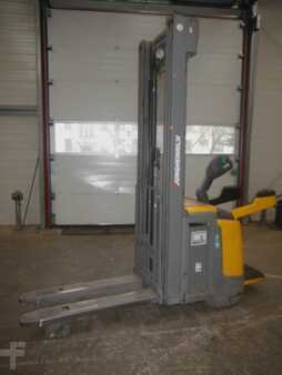 Apilador eléctrico 2017 Jungheinrich ERC 216z (2)