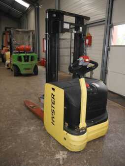 Stapelaars 2015 Hyster S1.4AC (2)