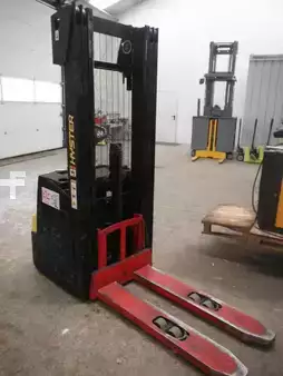 Ruční vysokozdvižný vozík 2019  Hyster S1.6EL (1)