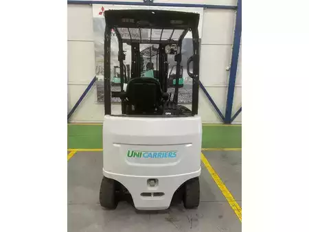 Eléctrico - 4 rodas 2021  Unicarriers JA2N1L16Q (3)