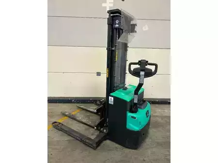 Magasemelésű béka 2025  Mitsubishi SBP 16 N3S (2)