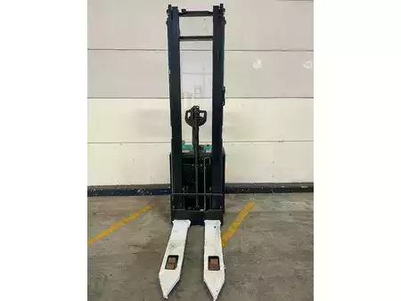 Magasemelésű béka 2025  Mitsubishi SBV 12 N3 (4)